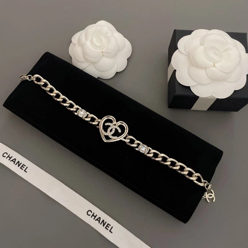 Elegant Chanel Bracelets 228398