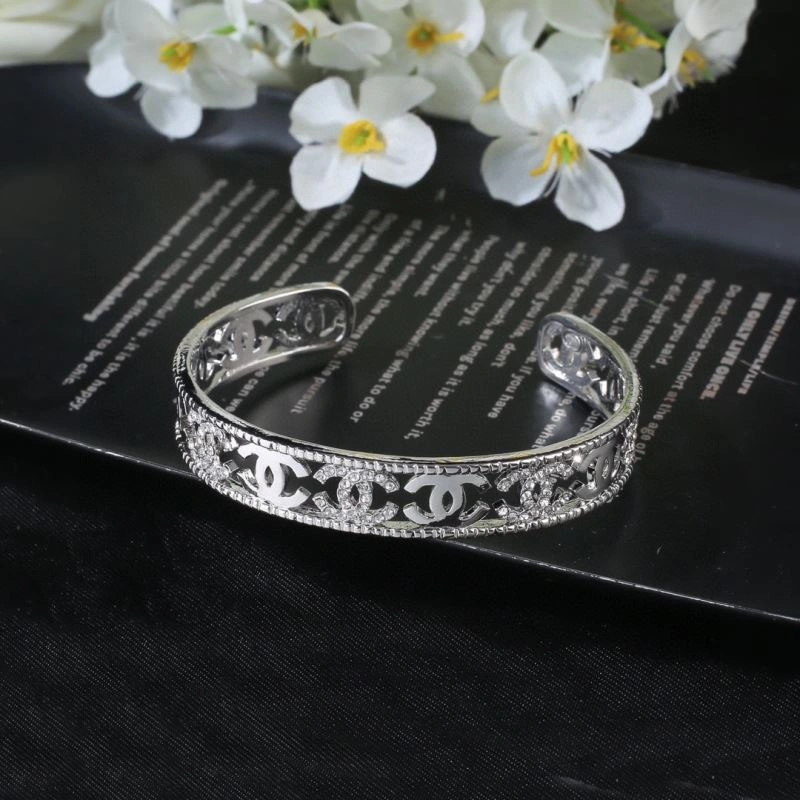 OnTrend Chanel Bracelets 228393