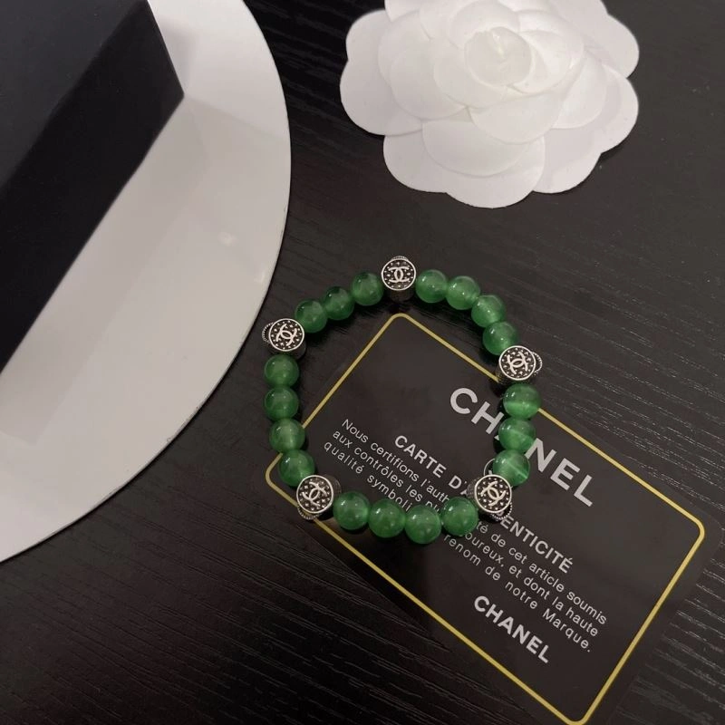 Trendsetting Chanel Bracelets 228444