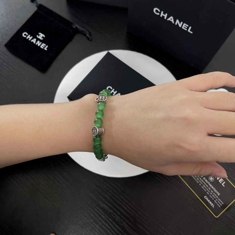 Trendsetting Chanel Bracelets 228444