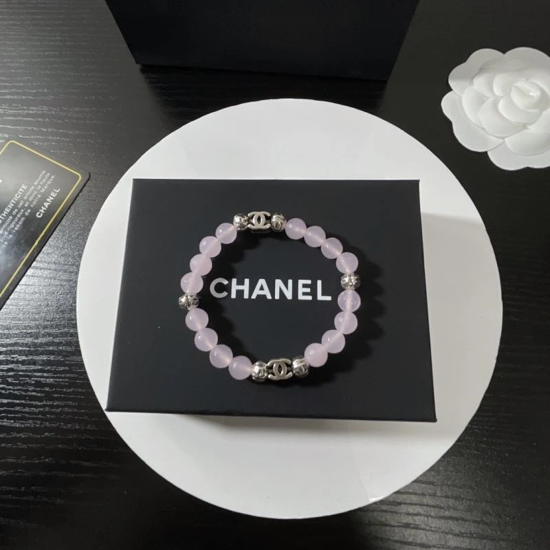 Snug Chanel Bracelets 228404