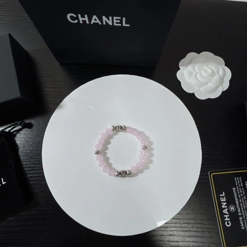 Snug Chanel Bracelets 228404