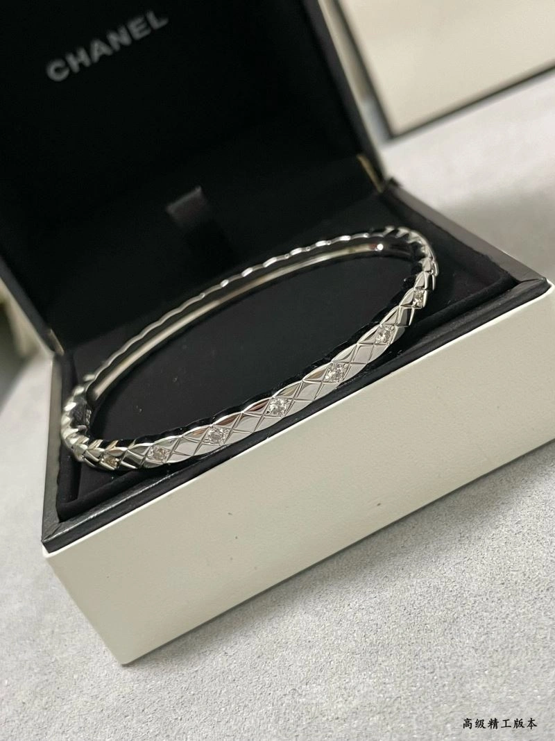 Chanel Bracelets SoftTouch 228372