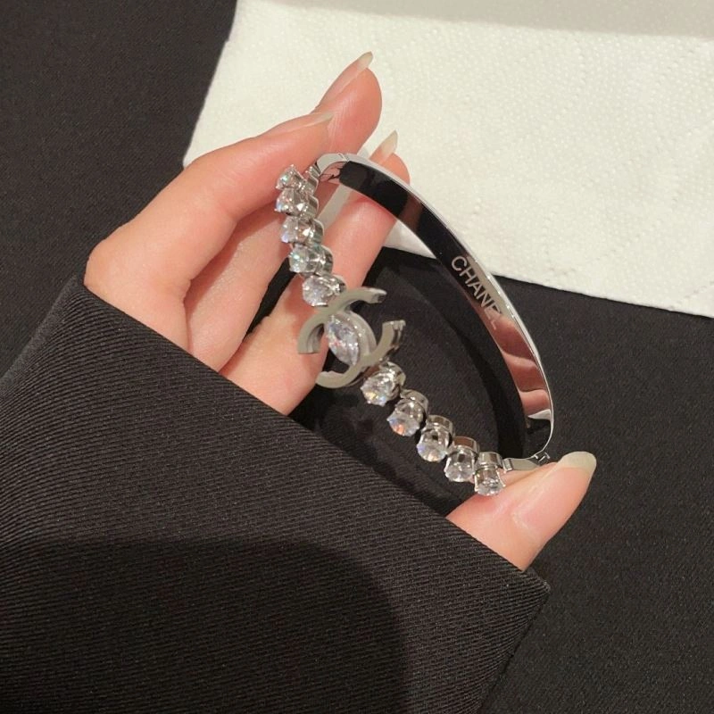 OnTrend Chanel Bracelets 228364