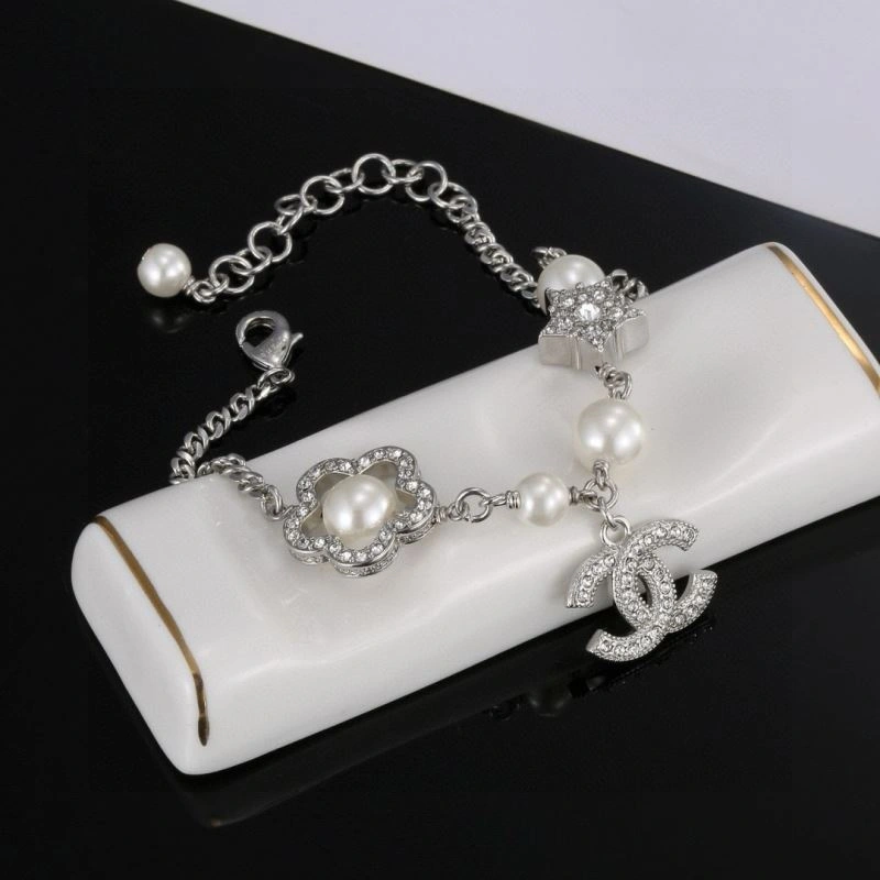 Classic Chanel Bracelets 228420