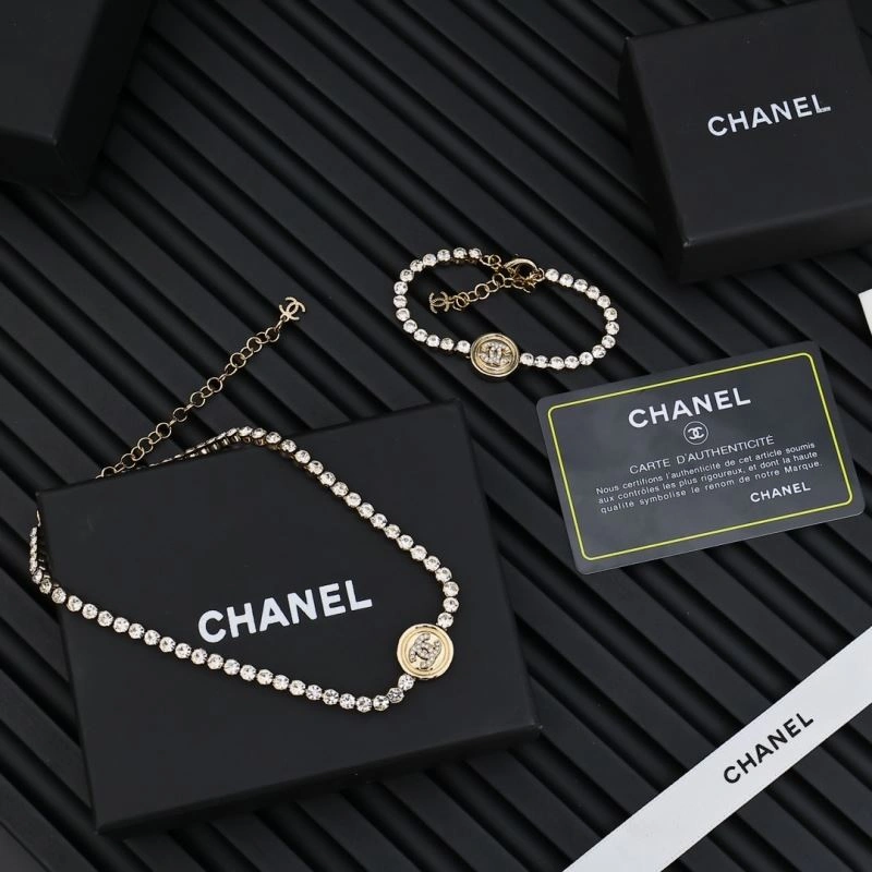 Soft Chanel Bracelets 228371