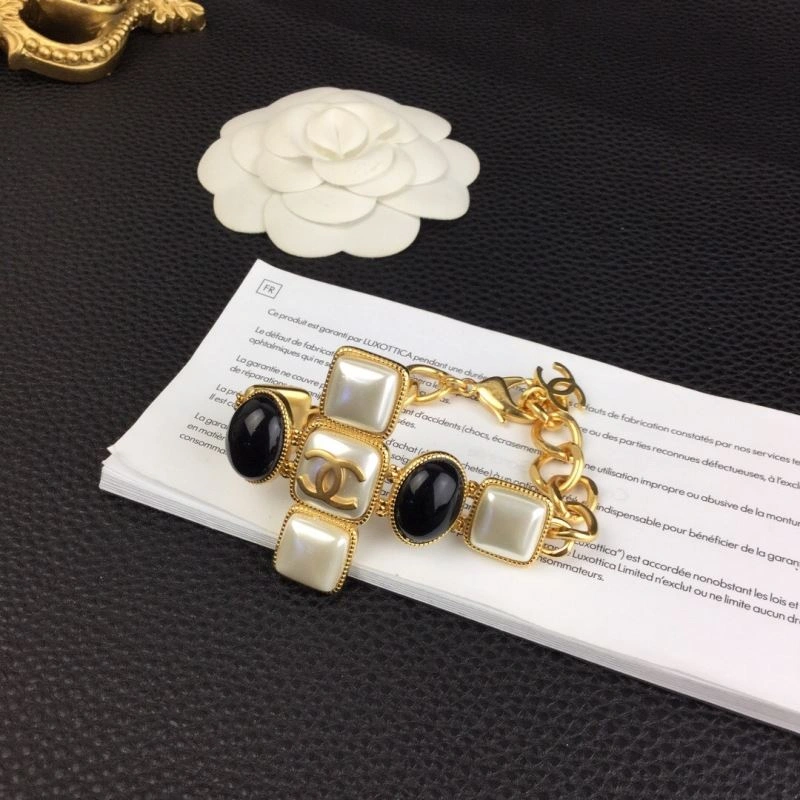 Contemporary Chanel Bracelets 228368