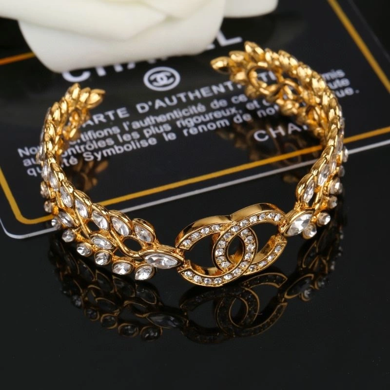 Chanel Bracelets FreshLook 228355