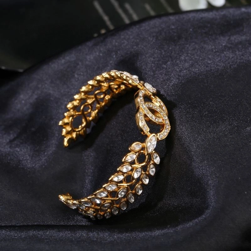 Chanel Bracelets FreshLook 228355