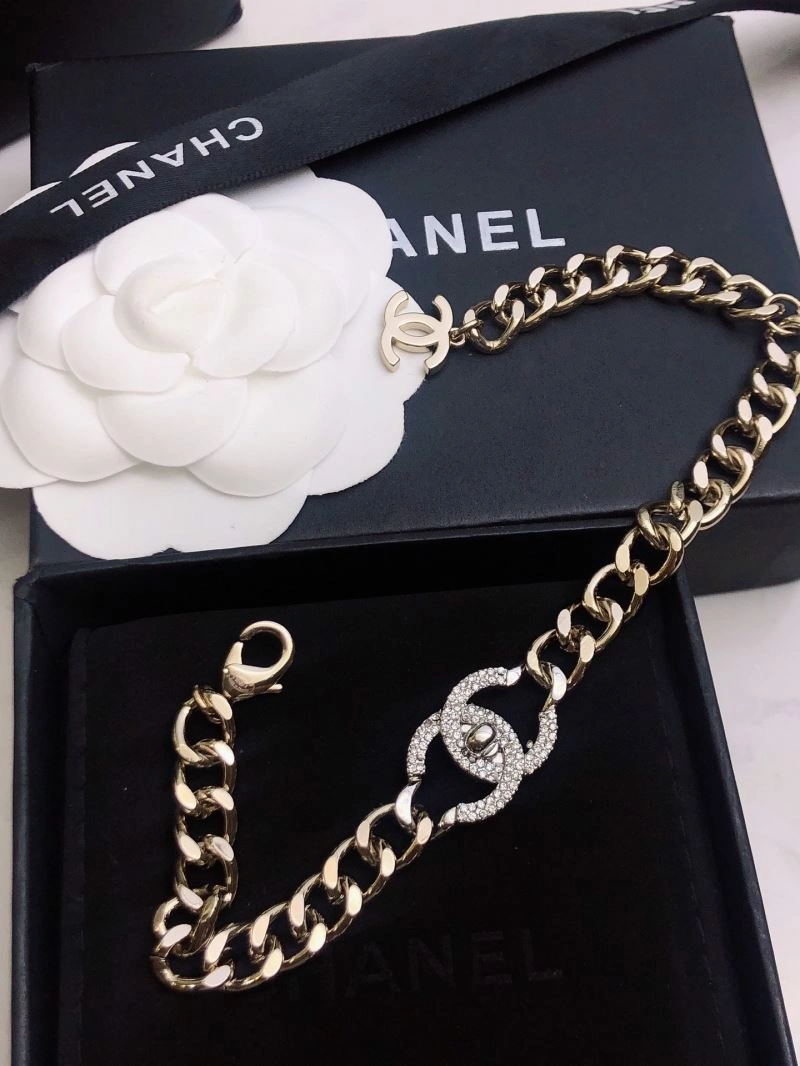 Chanel Bracelets Comfortable 228349