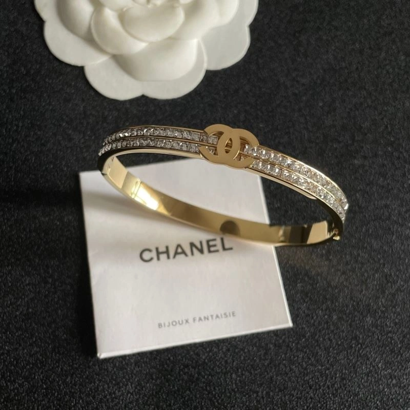 Chanel Bracelets Comfortable 226477