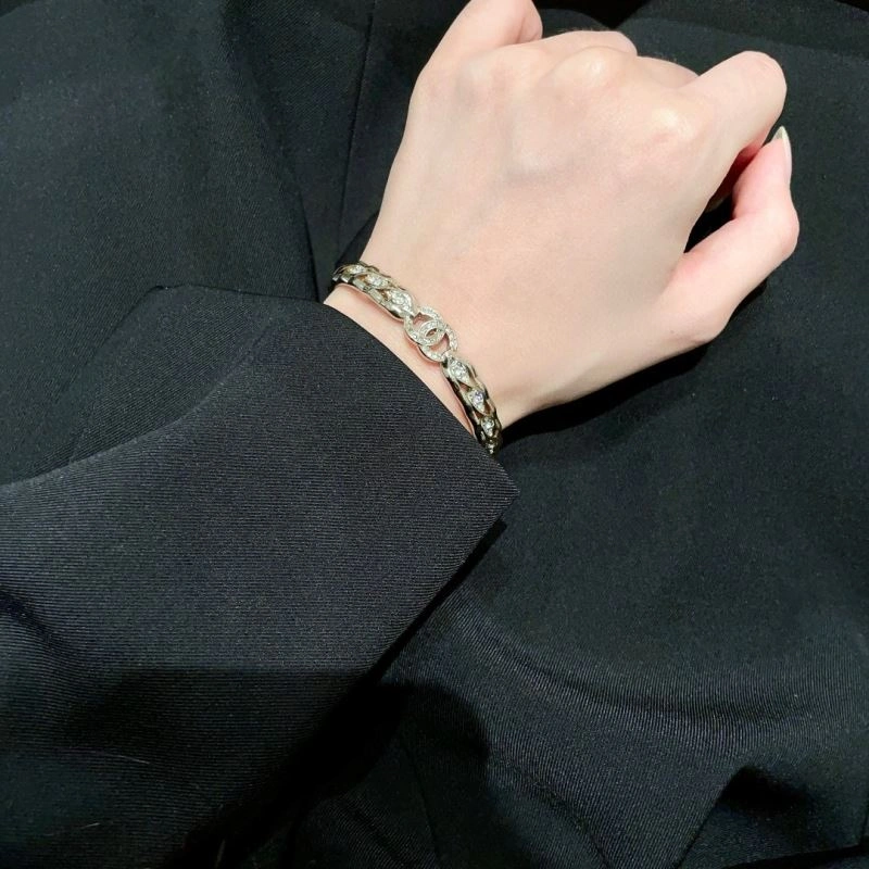 Chanel Bracelets EyeCatching 226452