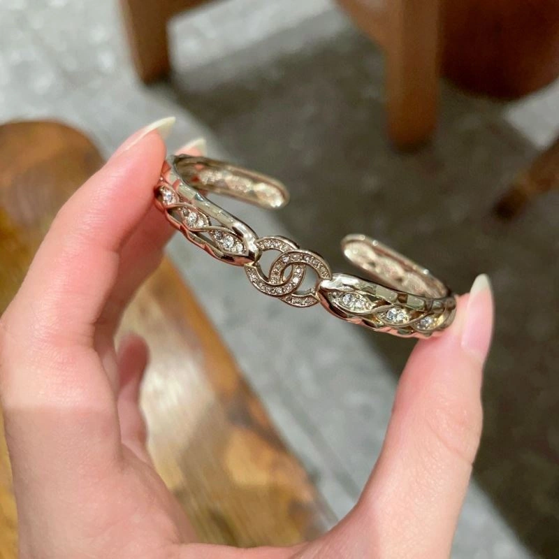 Chanel Bracelets EyeCatching 226452