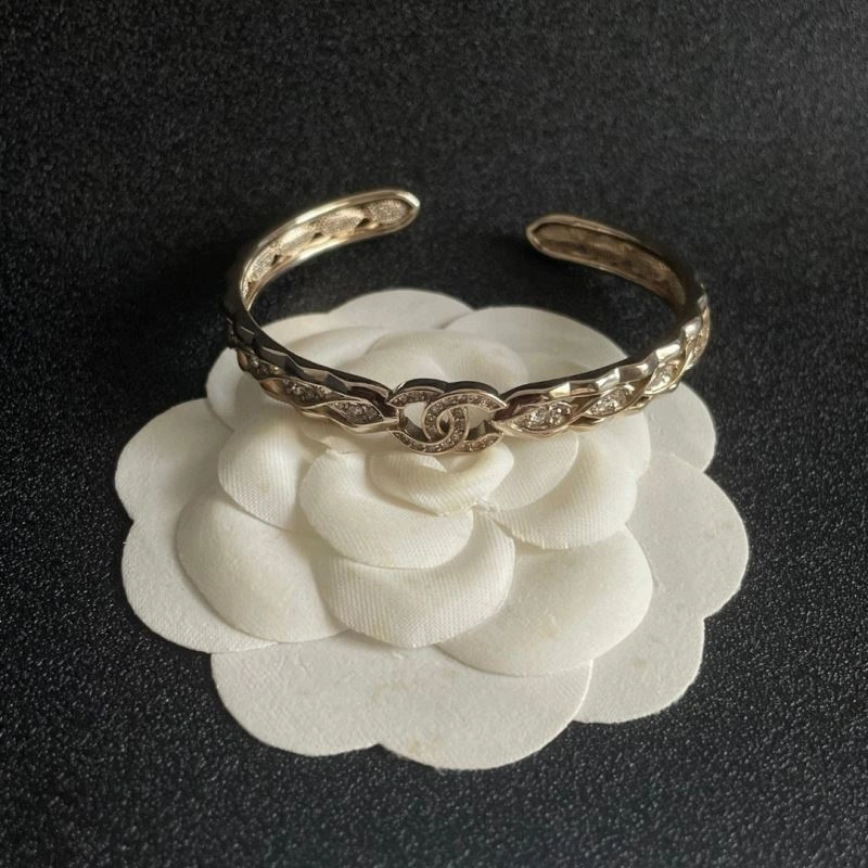 Chanel Bracelets EyeCatching 226452