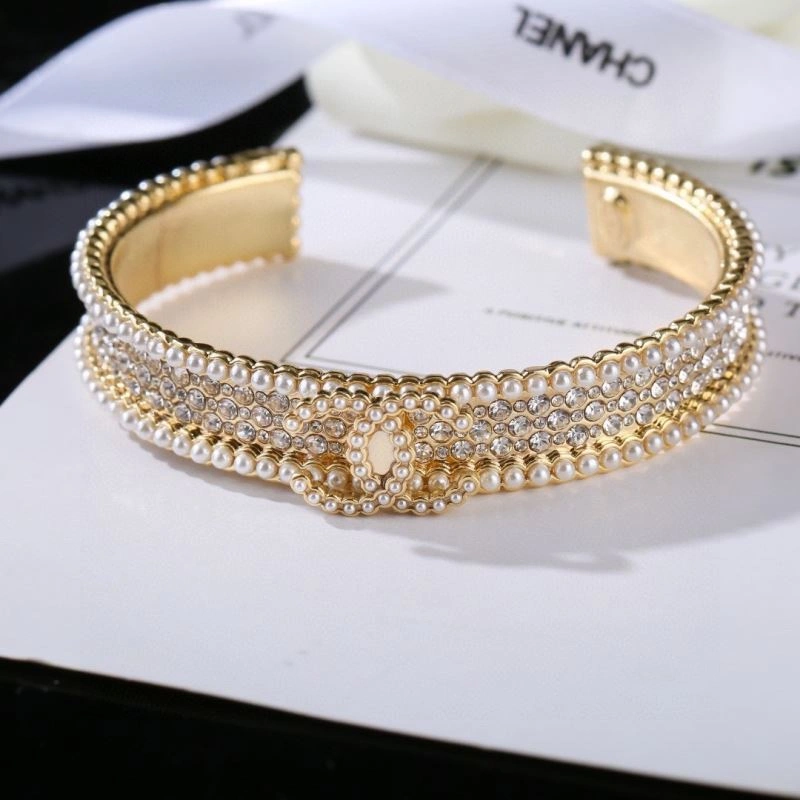 Minimalist Chanel Bracelets 226442