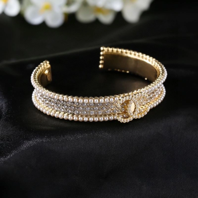 Minimalist Chanel Bracelets 226442