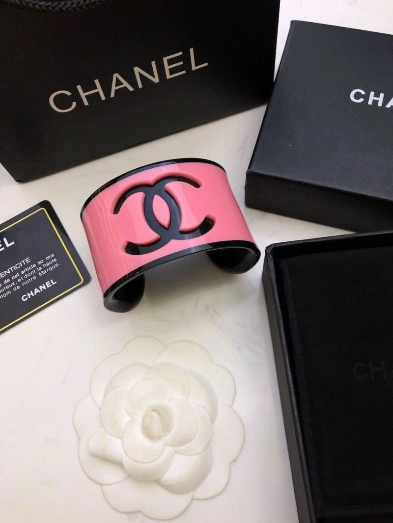 Chanel Bracelets Packable 226436