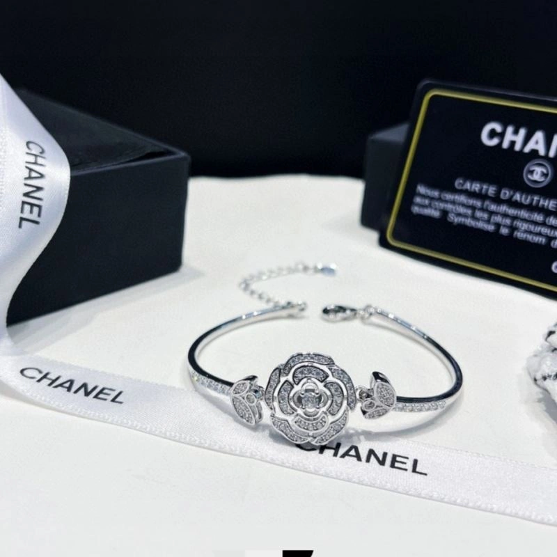 FreshLook Chanel Bracelets 226430