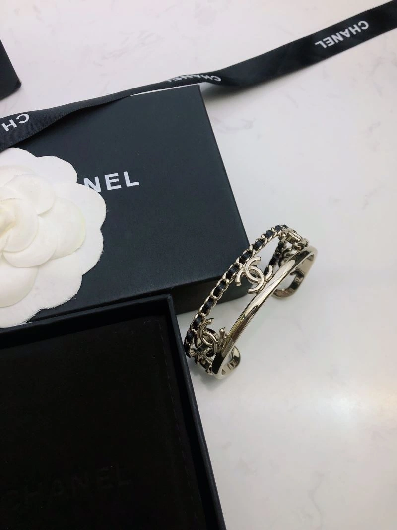 Chanel Bracelets Effortless 226431