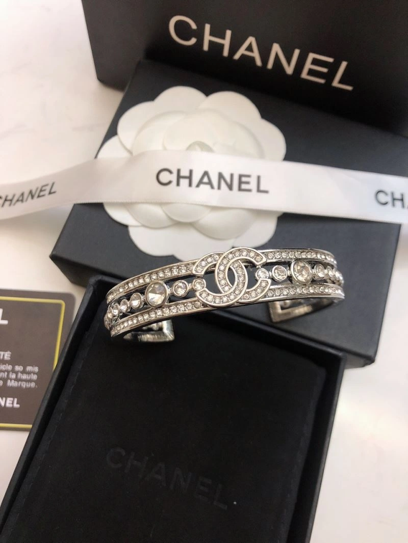 Chanel Bracelets Functional 226433