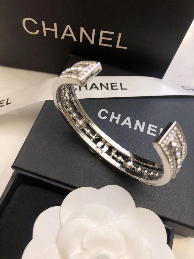 Chanel Bracelets Functional 226433