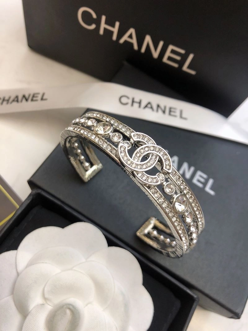 Chanel Bracelets Functional 226433