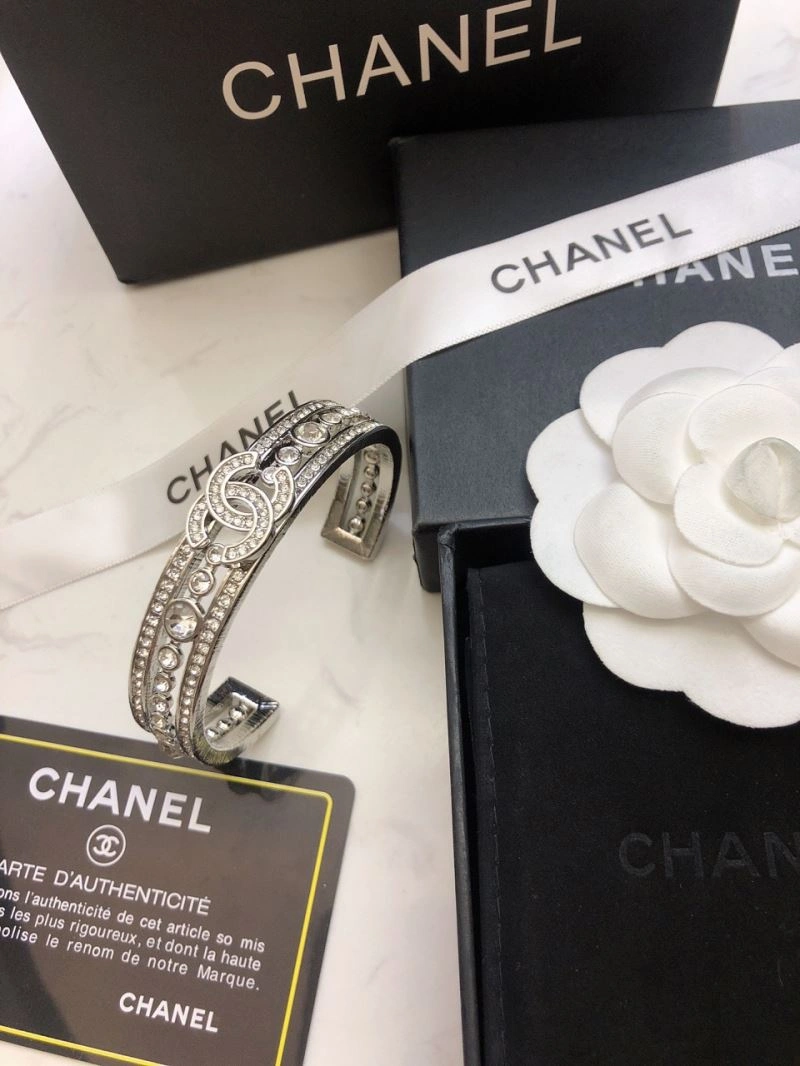 Chanel Bracelets Functional 226433