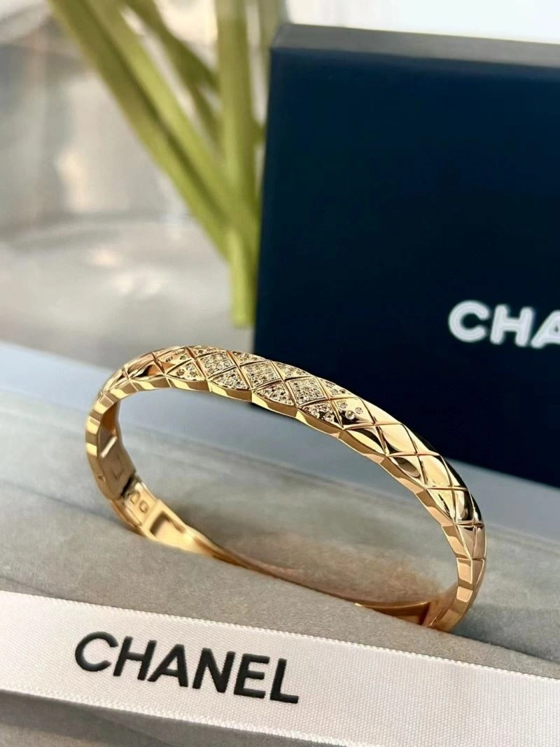 Trendy Chanel Bracelets 226429