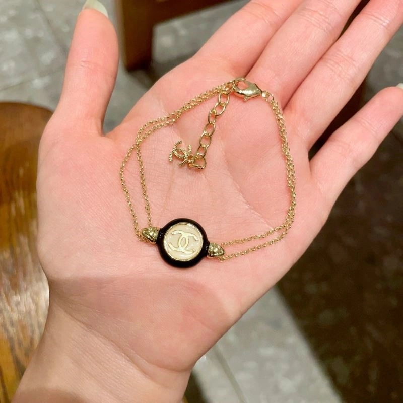 MoistureWicking Chanel Bracelets 225689