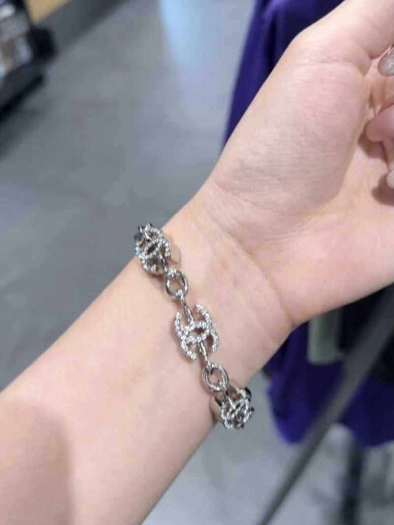 Chanel Bracelets Efficient 225684