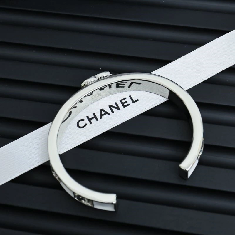 Stretchable Chanel Bracelets 225651