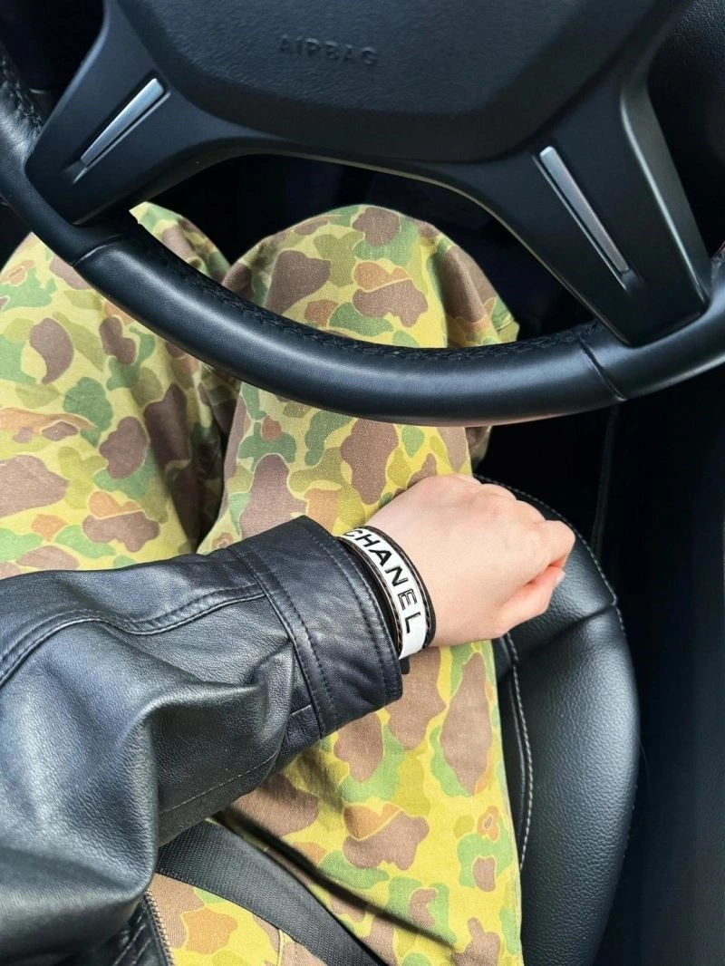 Chanel Bracelets Breathable 225655