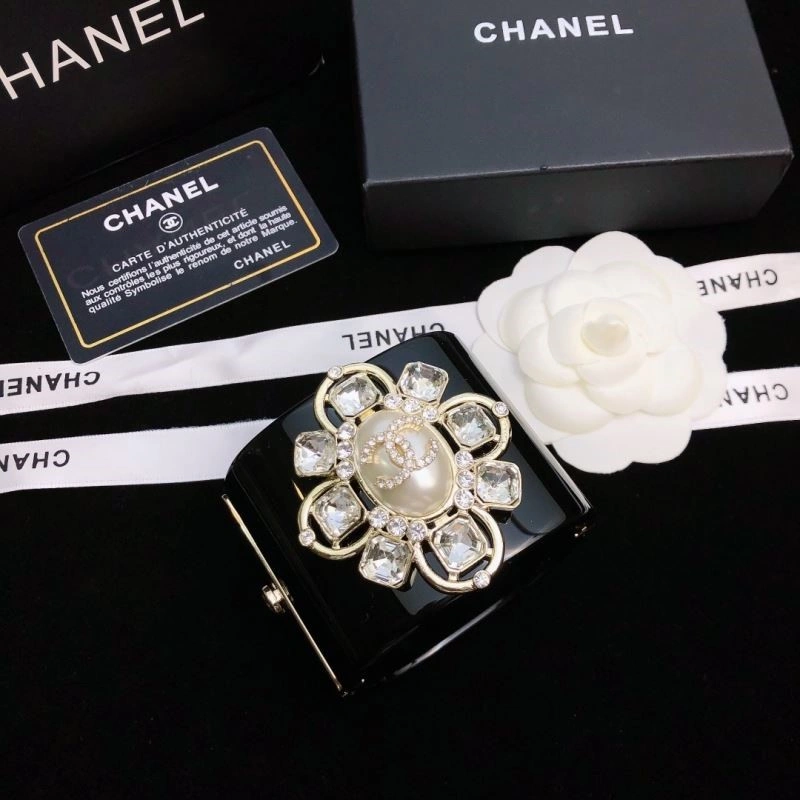 Chanel Bracelets Packable 224496