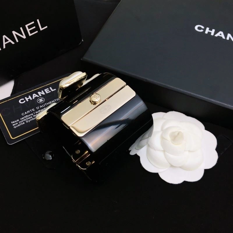 FashionForward Chanel Bracelets 224494