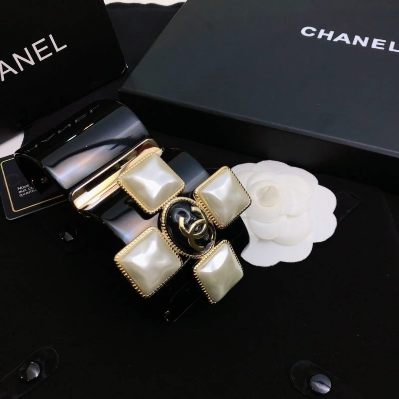FashionForward Chanel Bracelets 224494