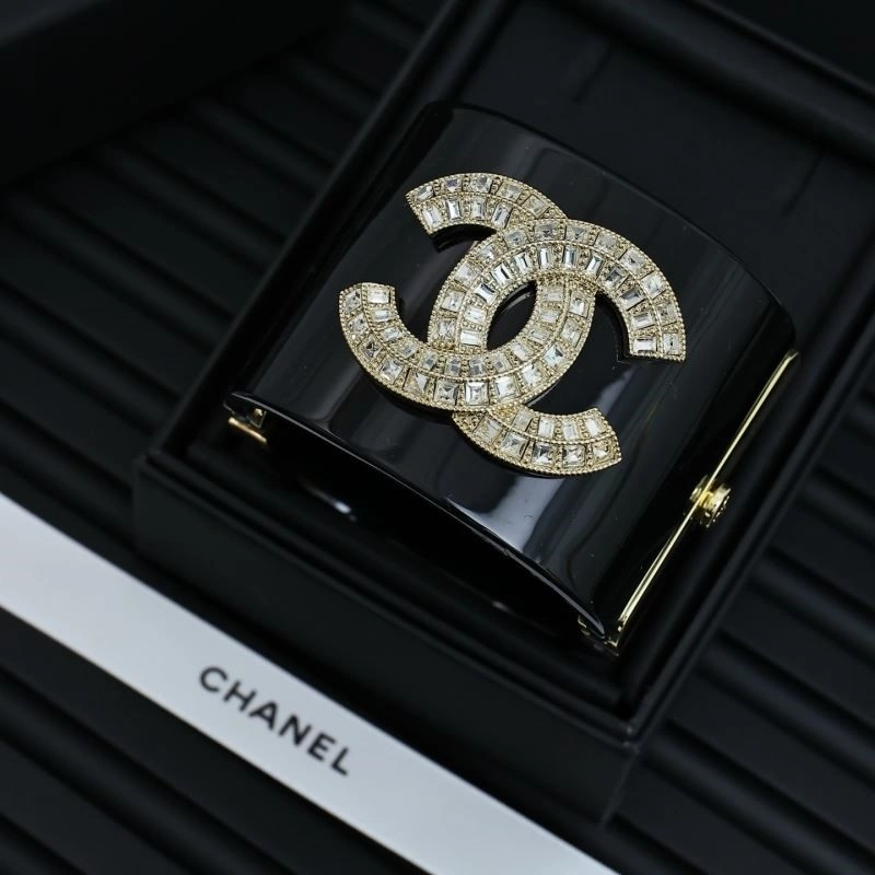 EyeCatching Chanel Bracelets 224474