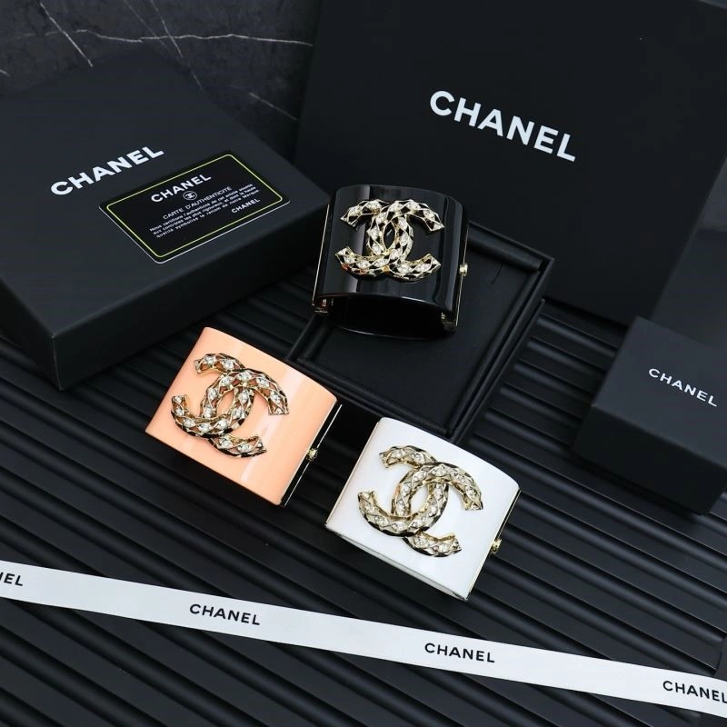 Affordable Chanel Bracelets 224524