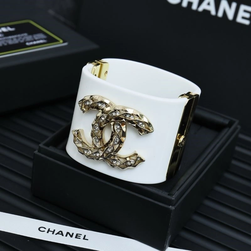 Affordable Chanel Bracelets 224524