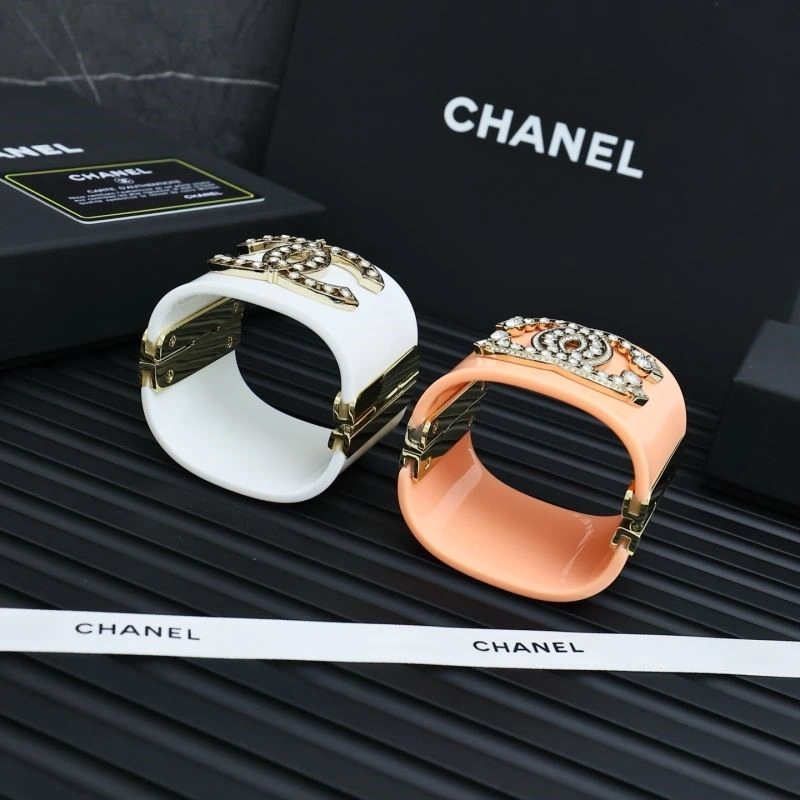 Chic Chanel Bracelets 224471