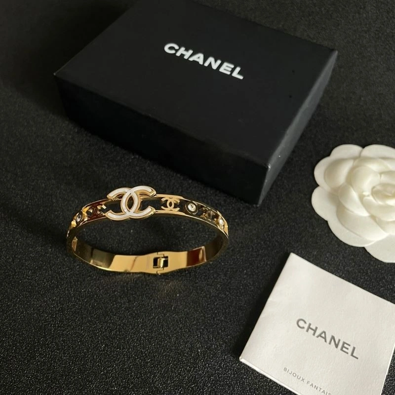 Chanel Bracelets Efficient 224463