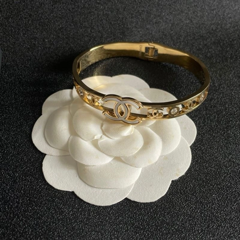 Chanel Bracelets Efficient 224463