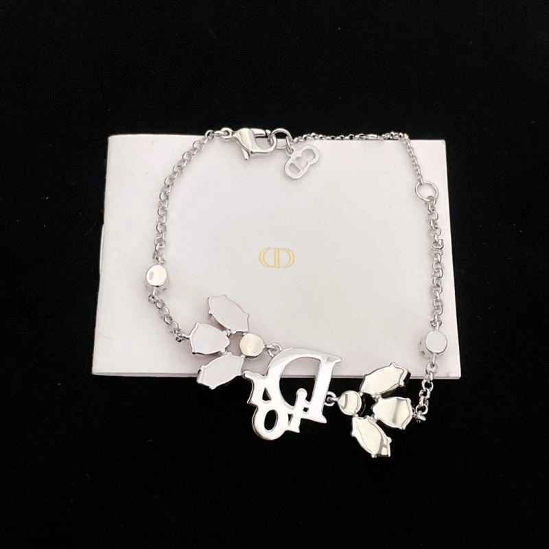 NewStyle Chanel Bracelets 224451