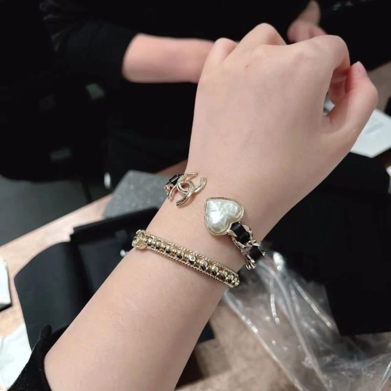 Practical Chanel Bracelets 224502