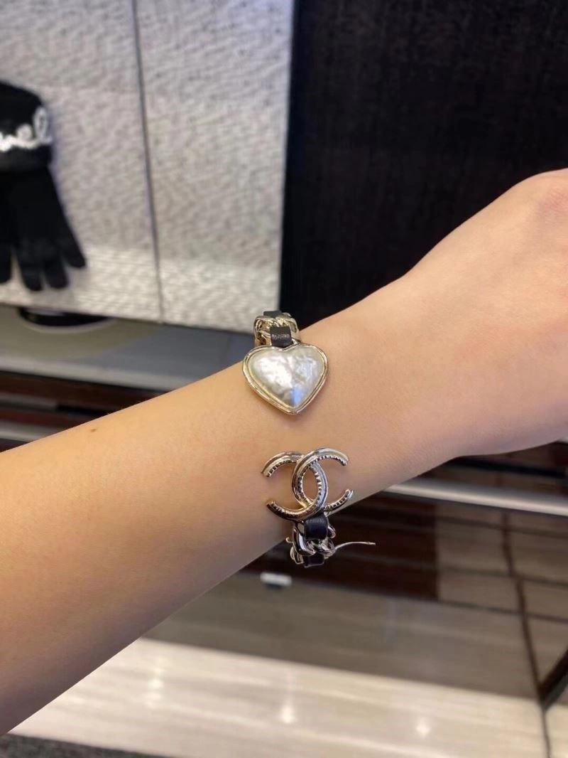Practical Chanel Bracelets 224502