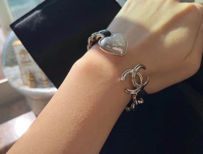 Practical Chanel Bracelets 224502