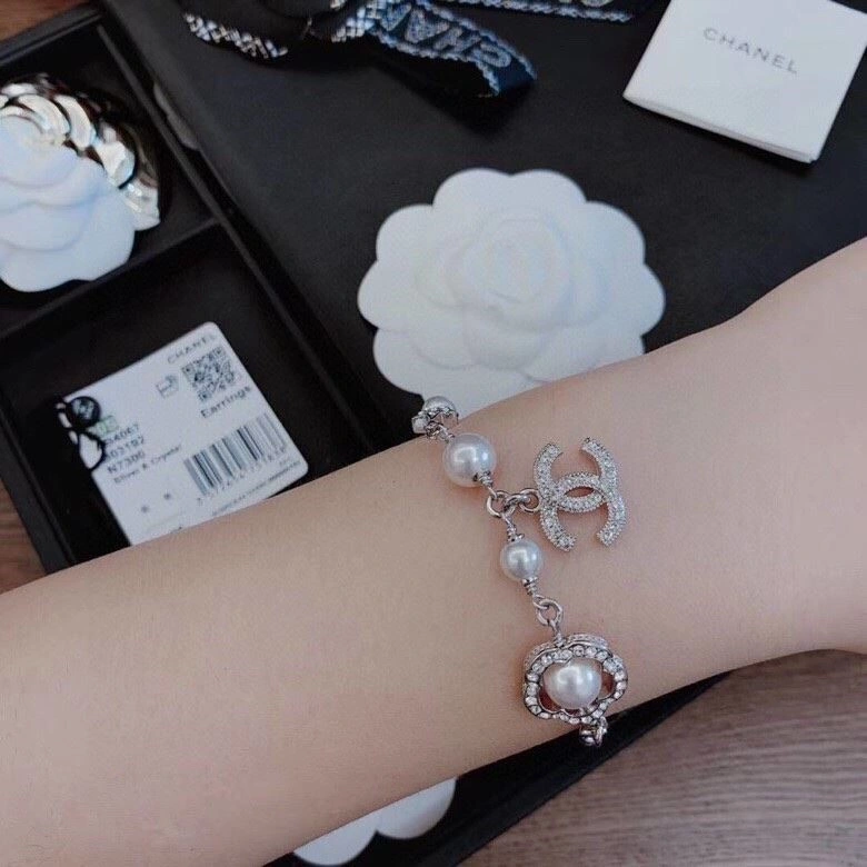 Modern Chanel Bracelets 224446