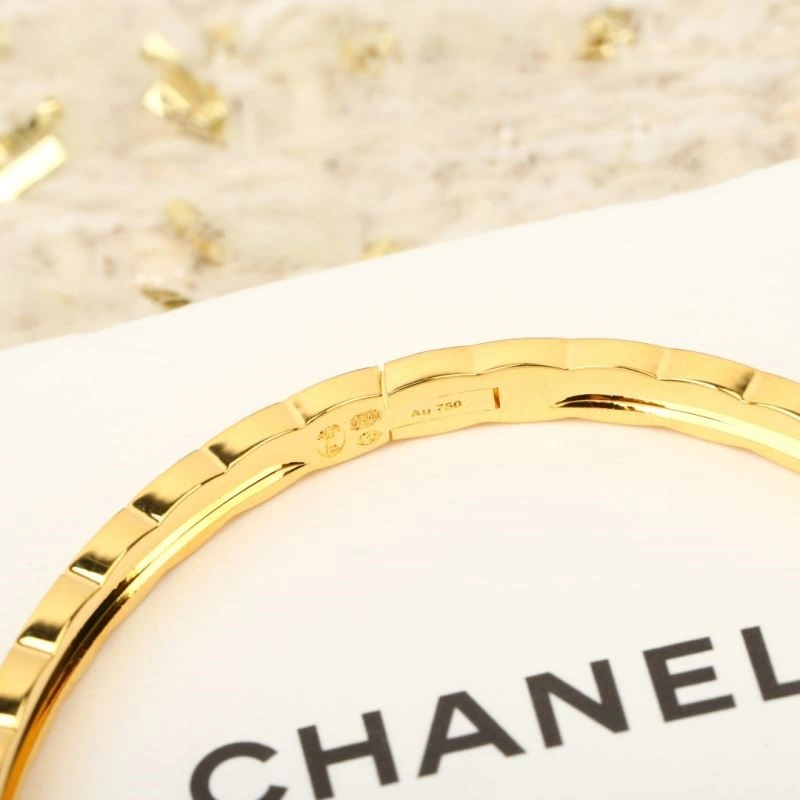 Resilient Chanel Bracelets 223248