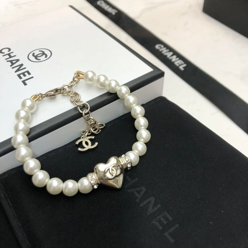 SmoothTexture Chanel Bracelets 223275