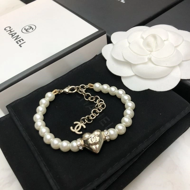 SmoothTexture Chanel Bracelets 223275