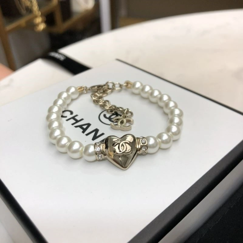 SmoothTexture Chanel Bracelets 223275